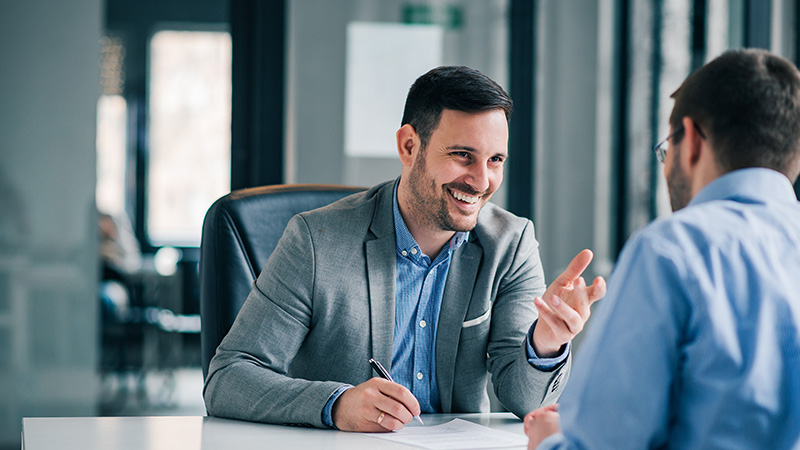 آیا مدیر ساختمان باید شارژ بدهد؟