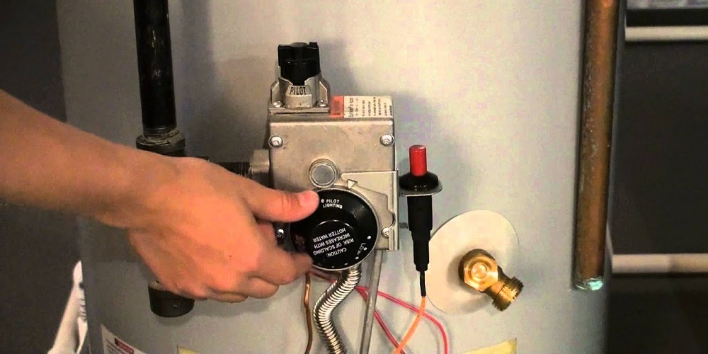 شعله آبگرمکن روشن نمیشود؛ چرا مشعل یا شعله اصلی کار نمیکند؟