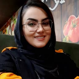 رویا مرادی