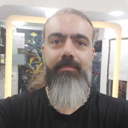 امیر اعتمادی