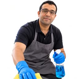 توحید صالحی