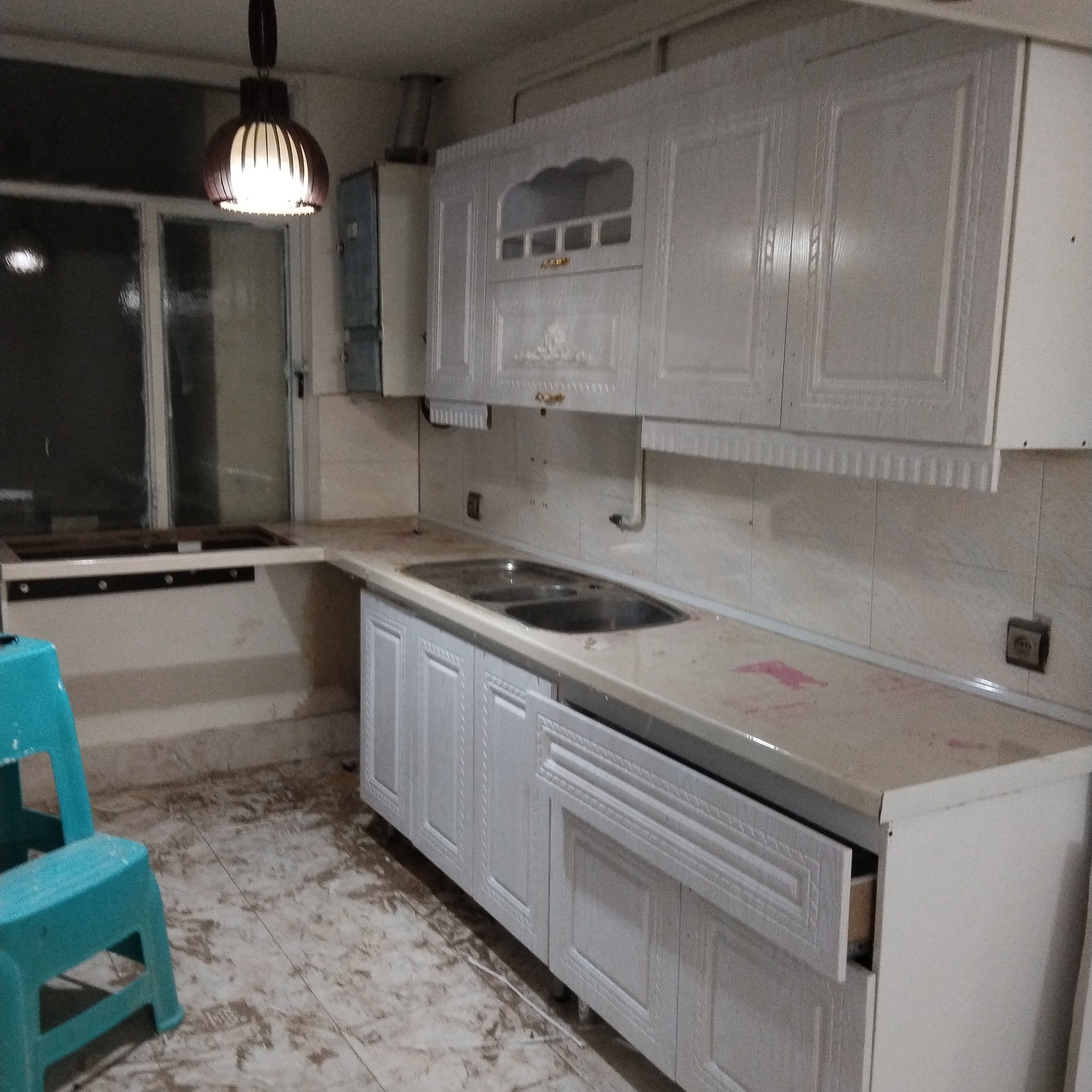دکور لوازم مویسقی و کابینت ممبران