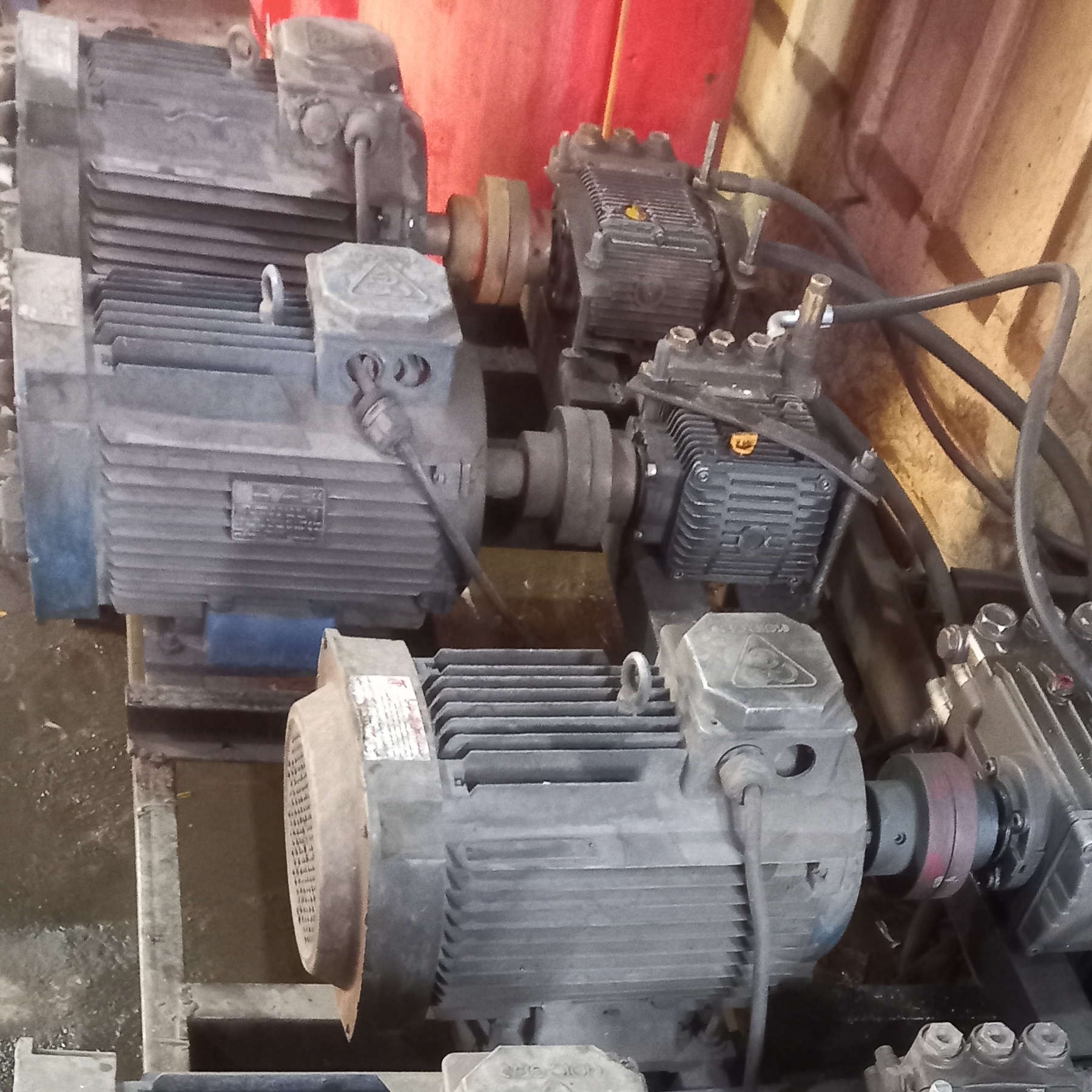 تعمیرات برق جرثقیل سقفی