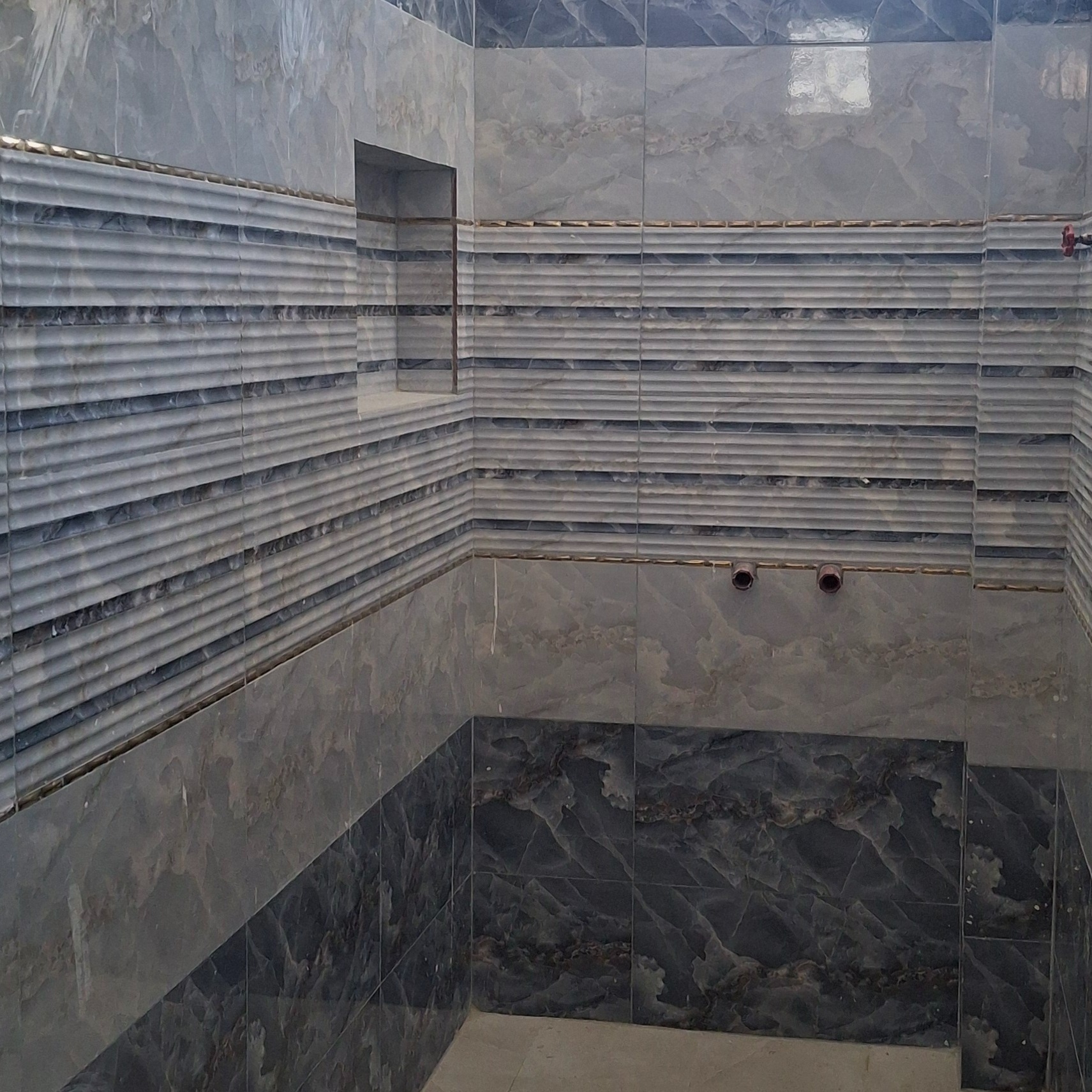 گچکاری وکاشیکاری وباز سازی ساختمان