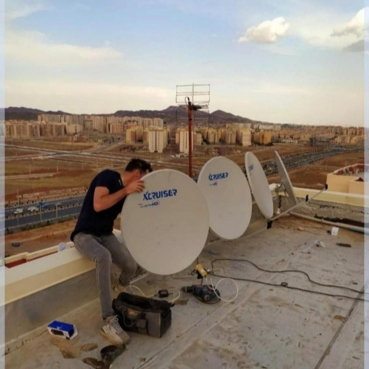 نصب آنتن مرکزی آپارتمان