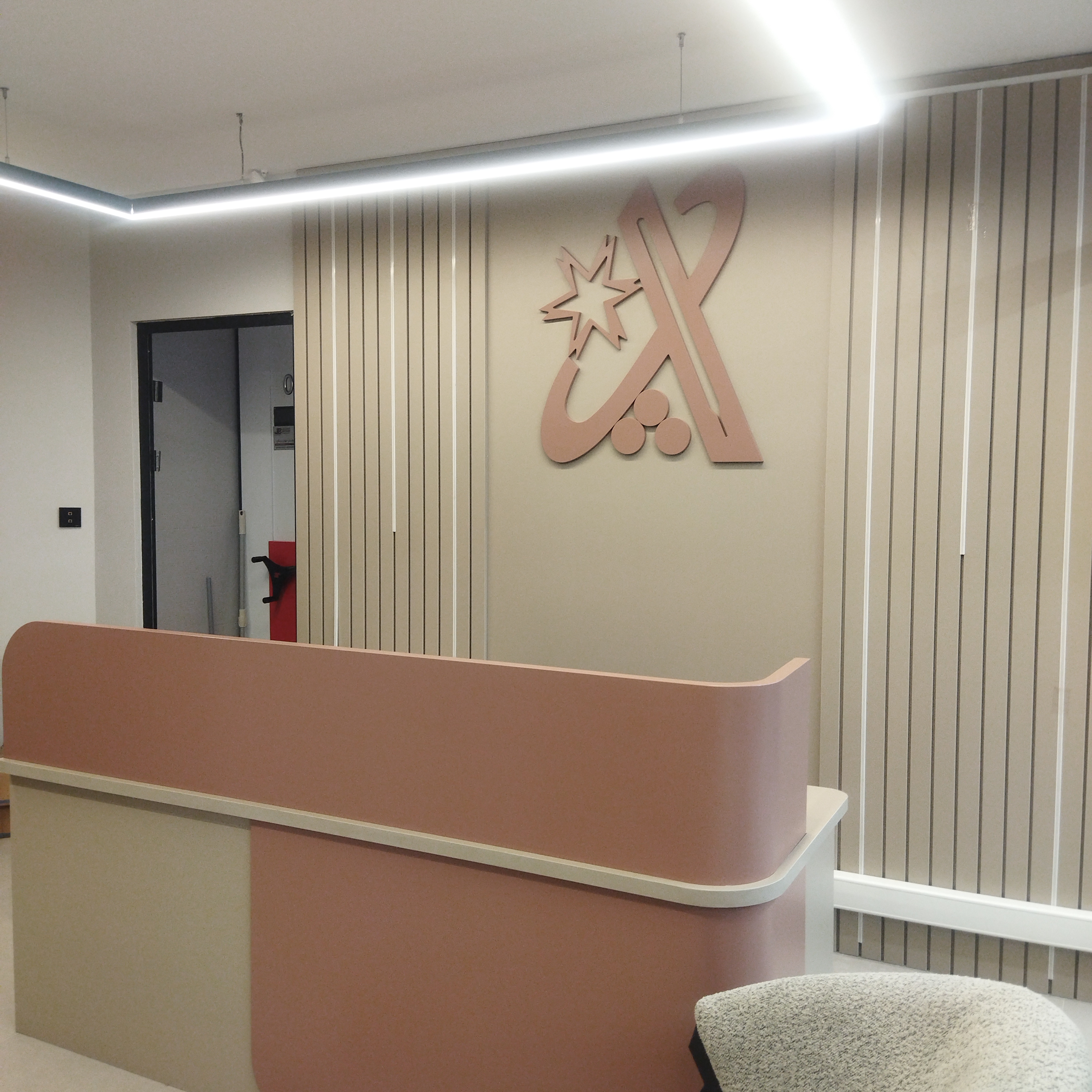 طراحی و اجرای کانتر و دیوارپوش