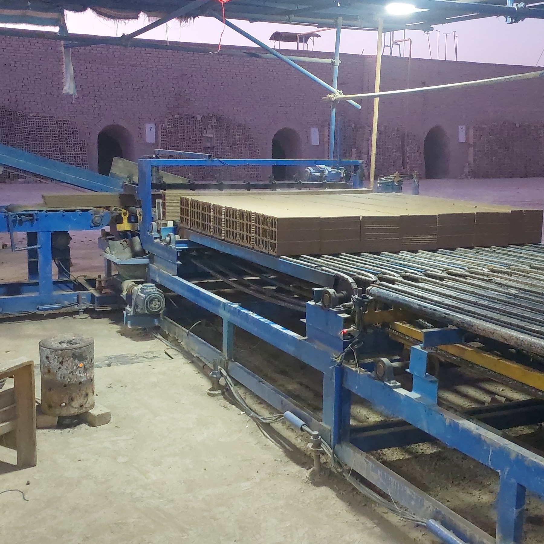 خط تولید سفال