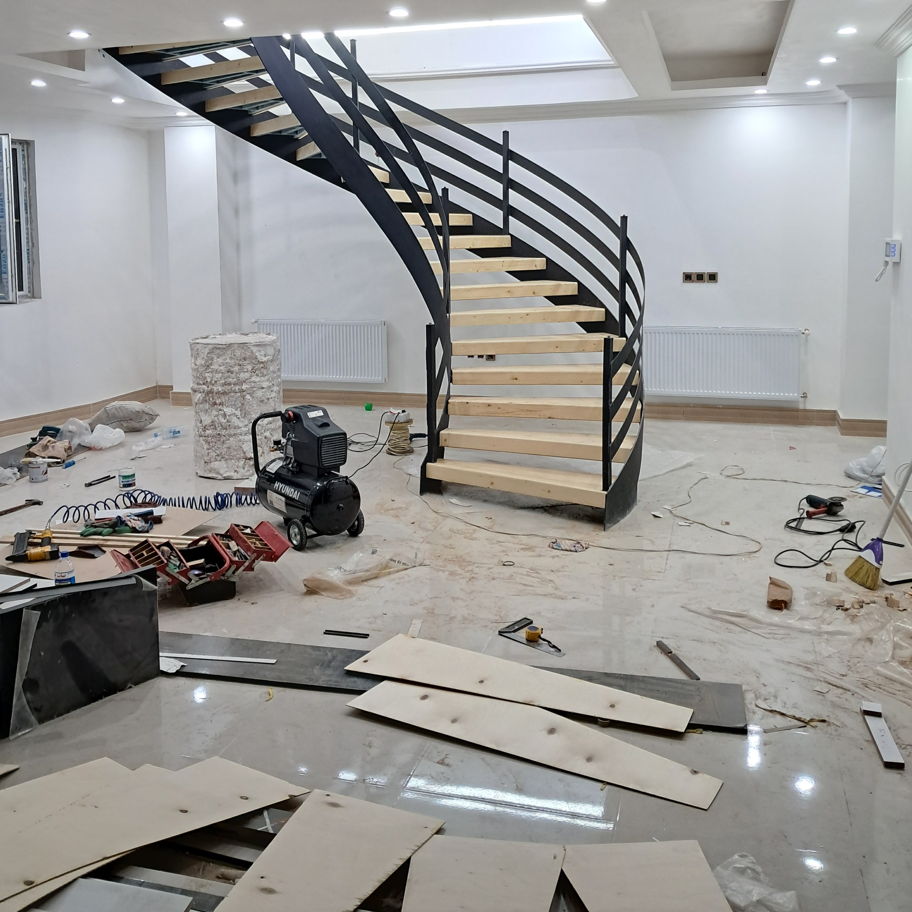 ساخت واجرای کف پله چوبی