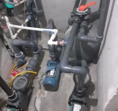 لوله کشی موتور خانه استخر