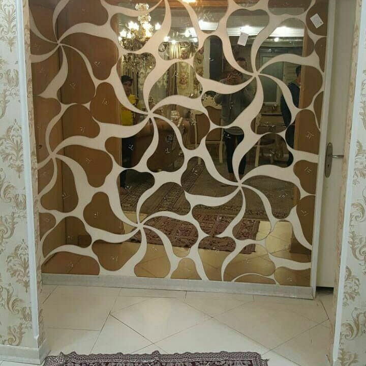 آینه دکوراتیو