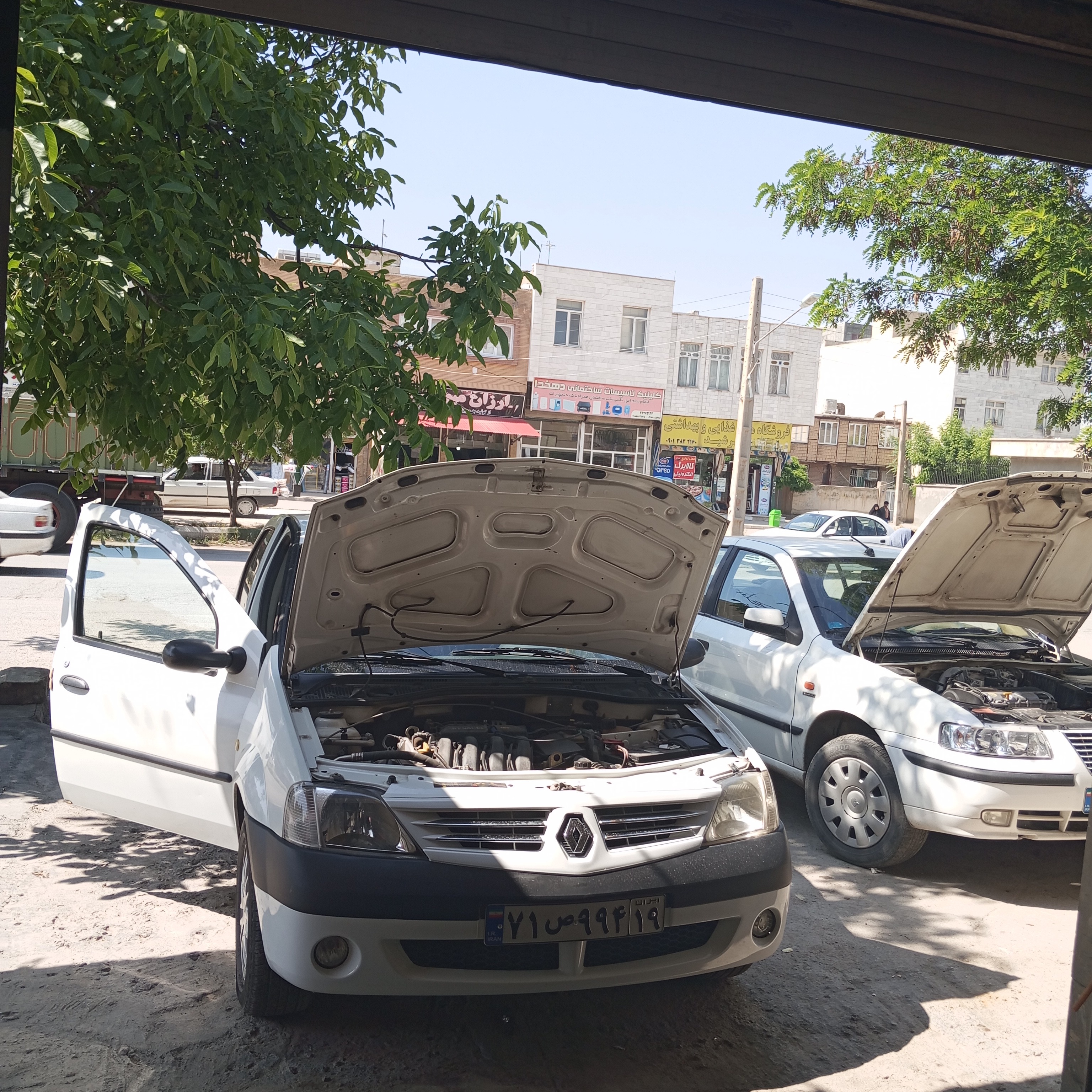 تعمیر انواع ایسیو خودرو های انژکتوری