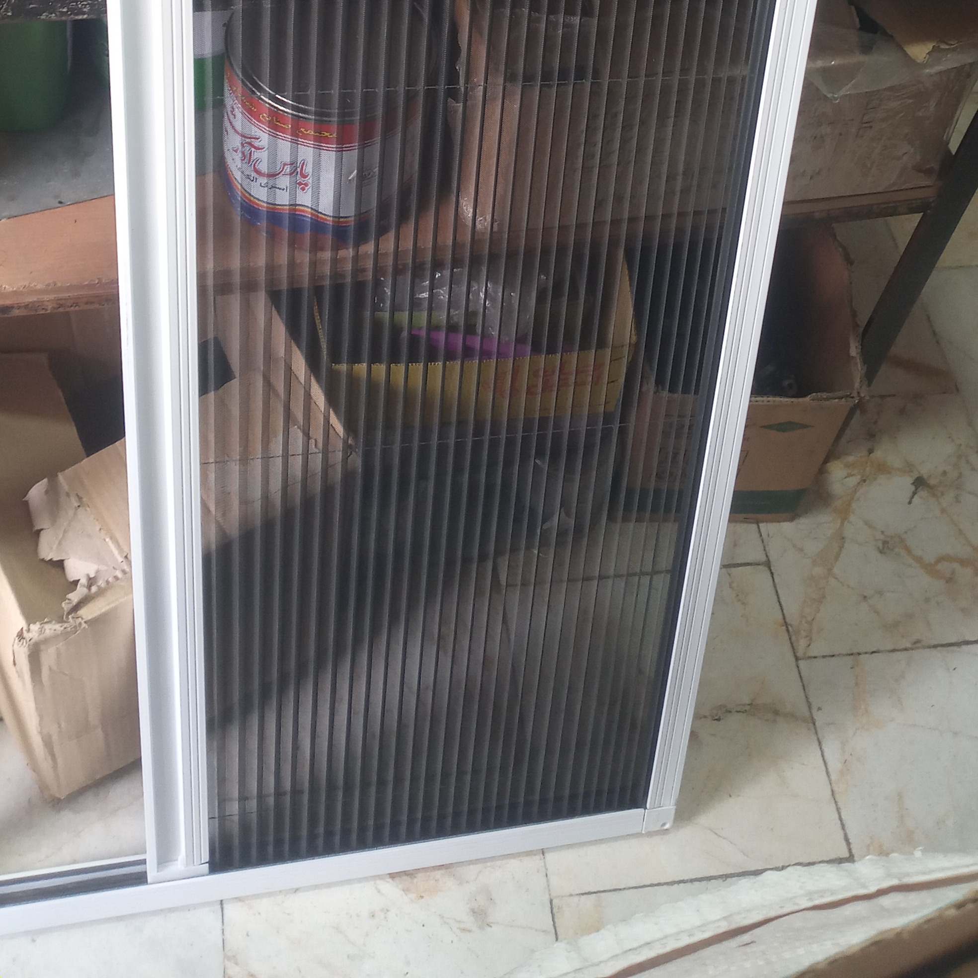 ساخت و نصب انواع توری پیلیسه ای و ثابت
