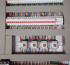 اجرای تابلو برق روشنایی