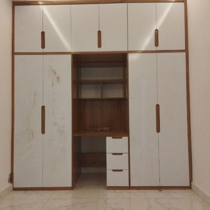 ساخت ونصب کابینت ام دی اف اشکاف تعمیرات و خرده کاری ام پذیرفته میشود