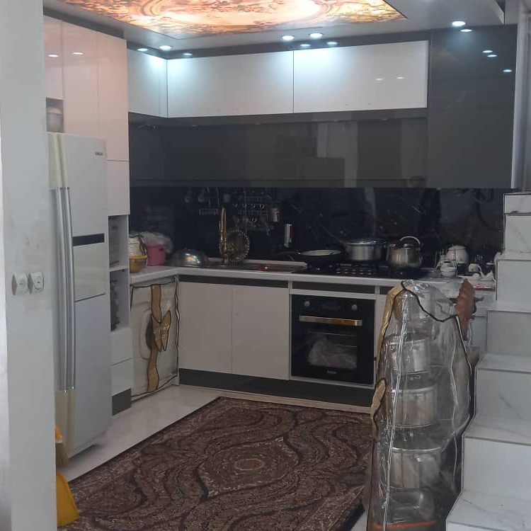 اجرای دکوراسیون بامتریال درجه یک و بهره‌گیری از مجریان مجرب