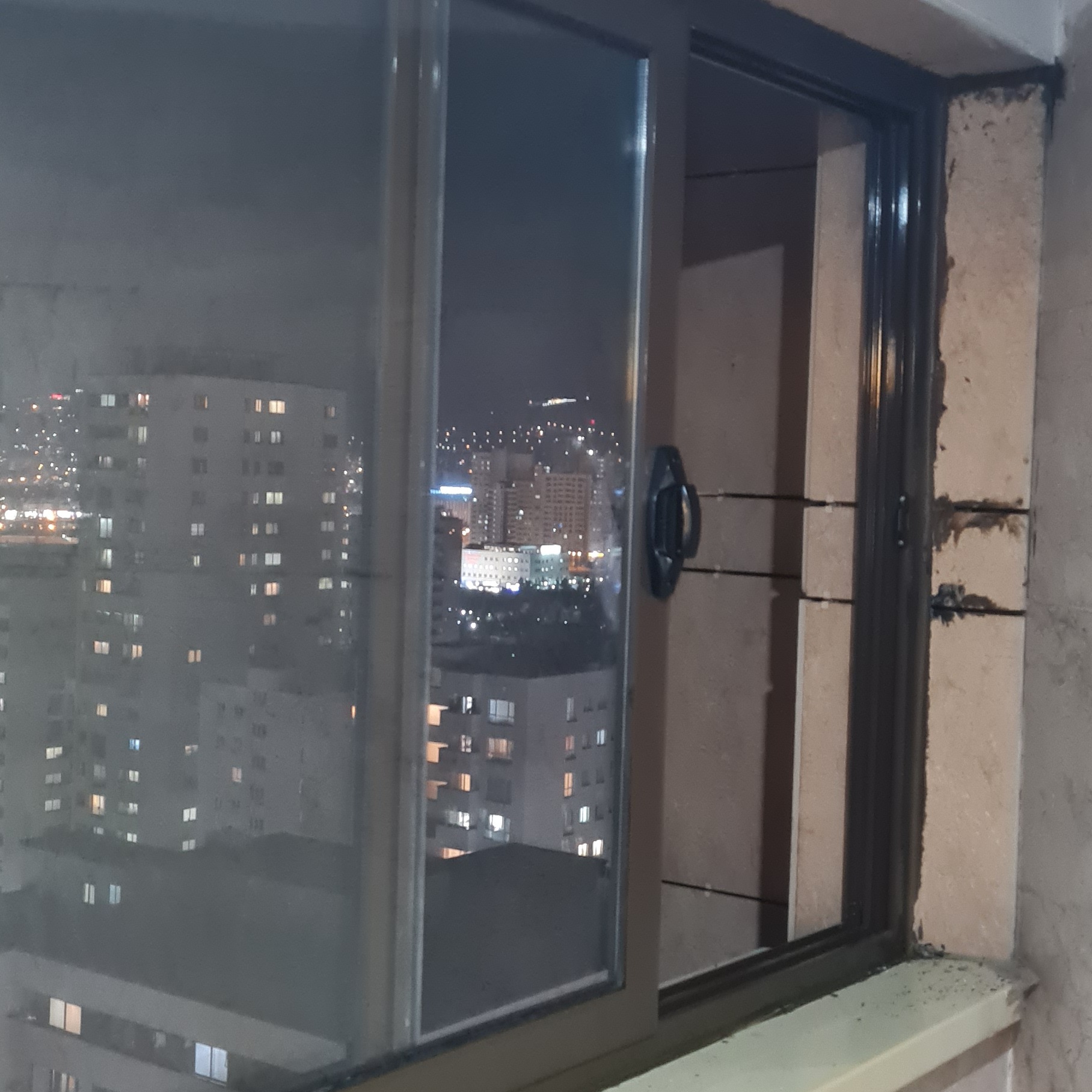 پنجره آلمینیومی آکرول کشویی دوجداره رنگی
