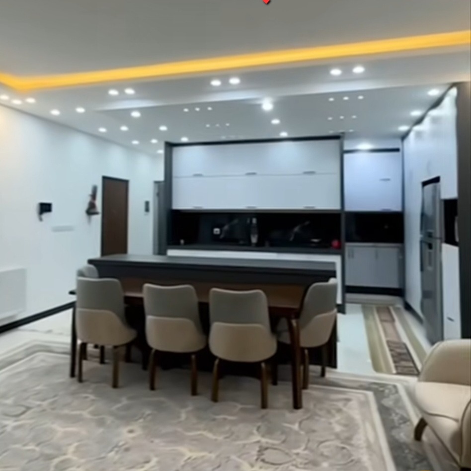 این بعد از باسازی چیدمان و طراحی کامل با خودم بودش