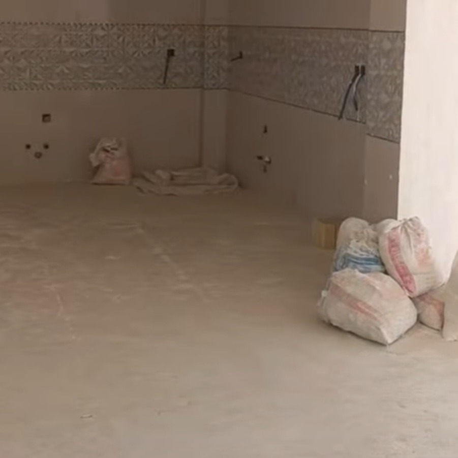 این وسط کار  بوده