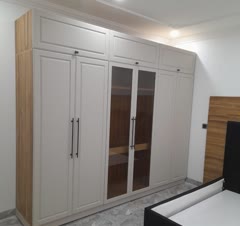 کمددیواری نئوکلاسیک