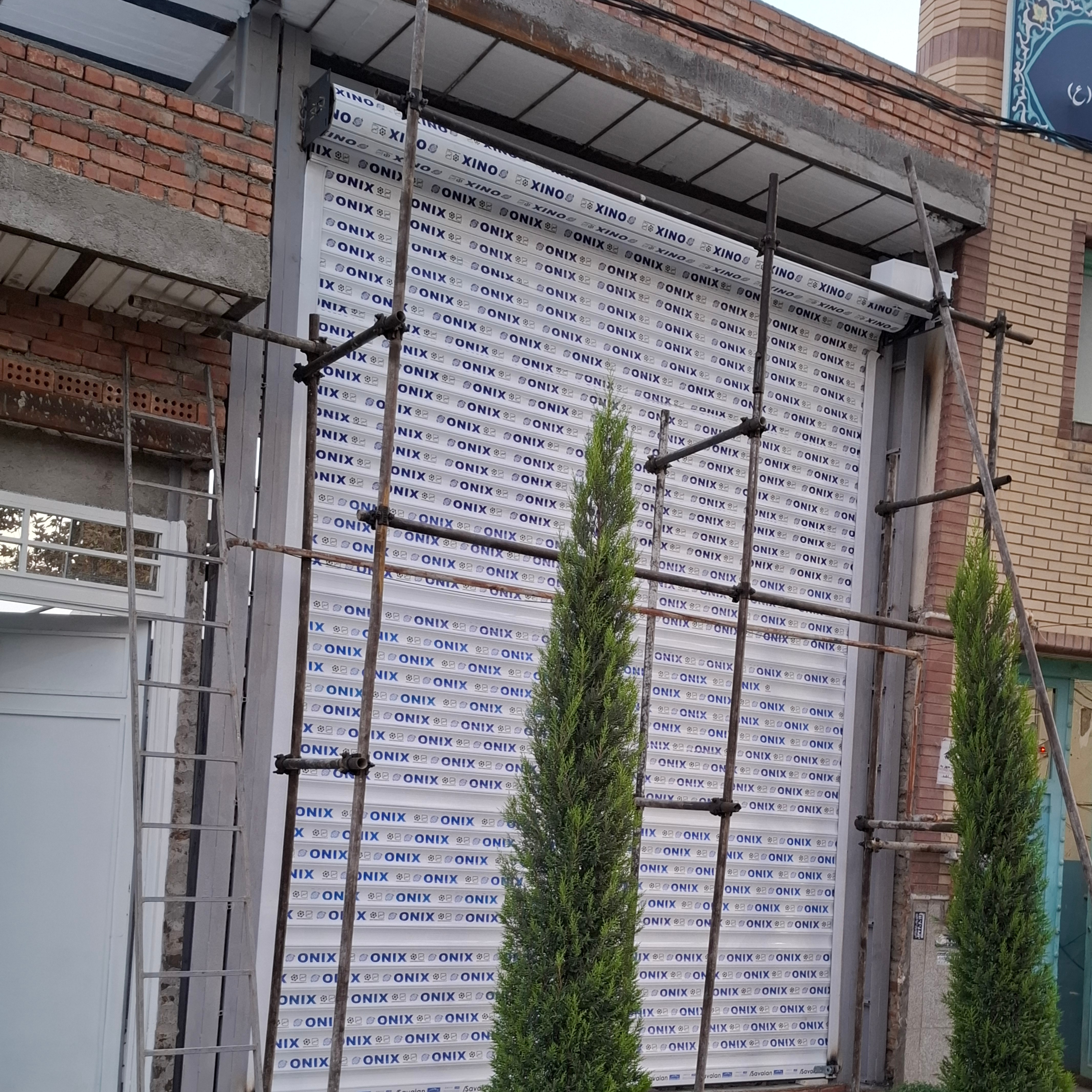 نصب کرکره برقی به ارتفاع ۶ متر