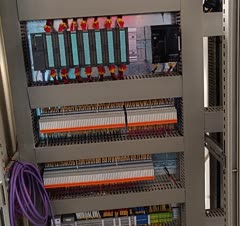 ,مونتاژ تابلو و برنامه نویسی plc