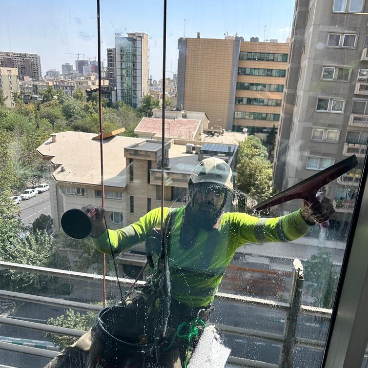 شستشوی نمای ساختمان