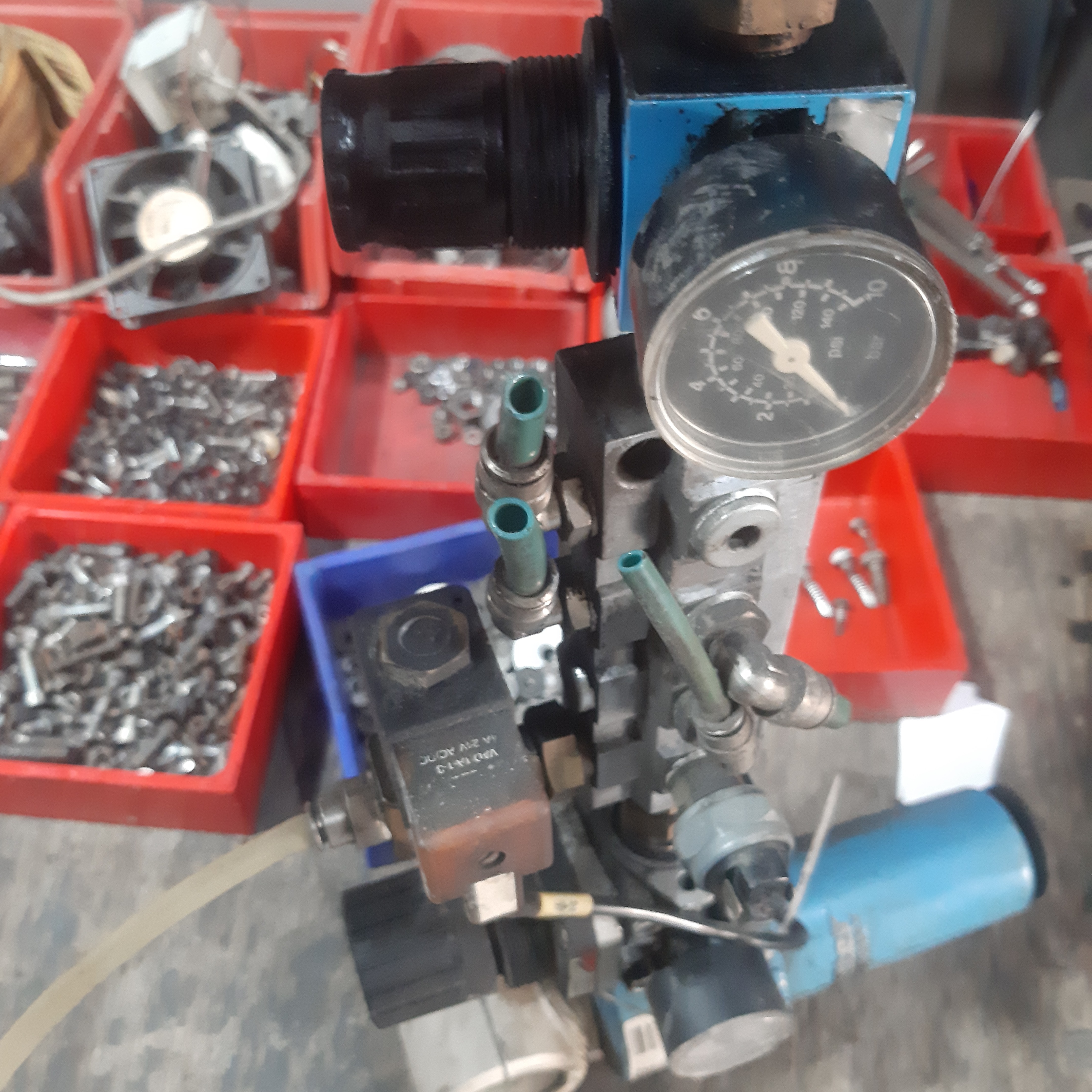 تعمیر پرشر سوییچ کمپرس روغن دستگاه لیزر cnc