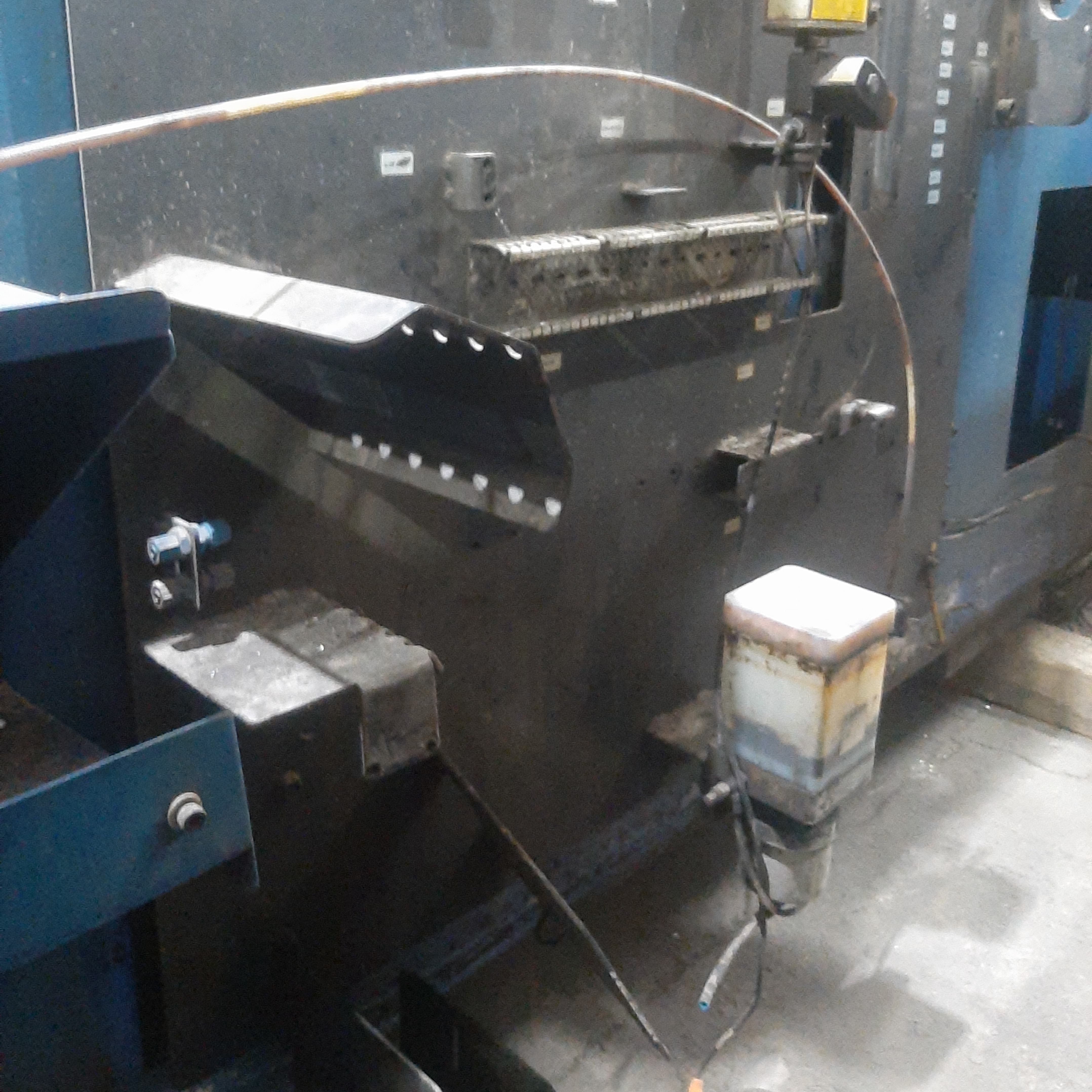 تعمیر و اورهال کمپرس گریس cnc