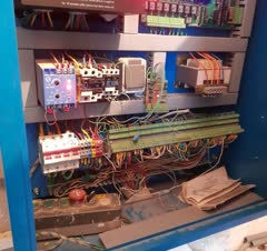 سرویس و نگهداری از ۶۰ ساختمان درماه