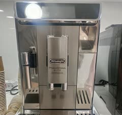 قهوه ساز سوپر اتوماتیک دلونگی