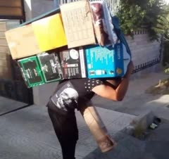 باسلام درخدمتتون هستم با بهترین خدمت و خوش اخلاق و خوش قول ممنون که ما رو انتخاب میکنید