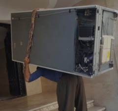 باسلام درخدمتتون هستم با بهترین خدمت و خوش اخلاق و خوش قول ممنون که ما رو انتخاب میکنید