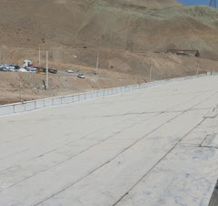 اجرای ایزوگام مجتمع آموزشی شهید انارکی