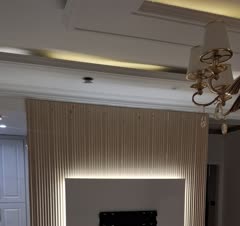 طراحی و اجرای تی وال با پی وی سی و پنل پشت تلویزیون ونورپردازی