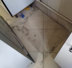 جرم گیری و نظافت پشت یخچال و گاز.ماشین لباسشویی و ظرفشویی