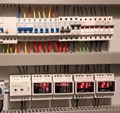 تابلو فرمان استخر