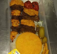 چلوکباب بختیاری بیرونبر