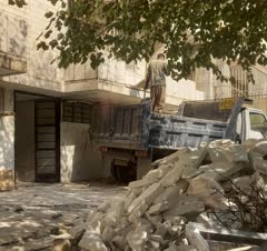 حمل نخاله با کارگر وبابکت