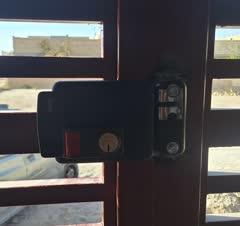 نصب قفل برقی