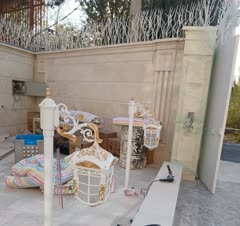 چراغ پایه دار حیاط