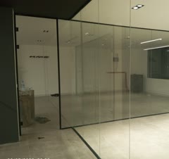 پارتیشن شیشه ای