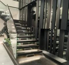 نرده شیشه ای فیکس پوینت