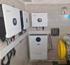 برق اضطراری خورشیدی