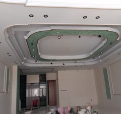 اجرای رنگ روغنی با طرح های کهکشانی سبز سلطنتی