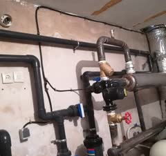 لوله کشی گاز.