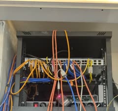 نصب و تعمیرات و پشتیبانی