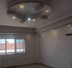 نقاشی سقف و دیوار پذیرایی