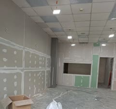 نقاشی سقف و دیوار مغازه