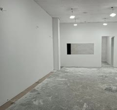 نقاشی سقف و دیوار مغازه