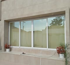 پنجره یو پی وی سی سفید